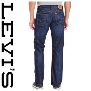 Levi’s 514 Jeans